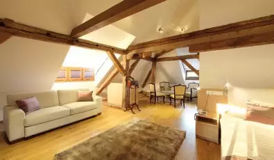 Hotel Historia Malomkert Veszpr�m