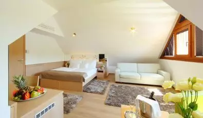 Hotel Historia Malomkert Veszpr�m