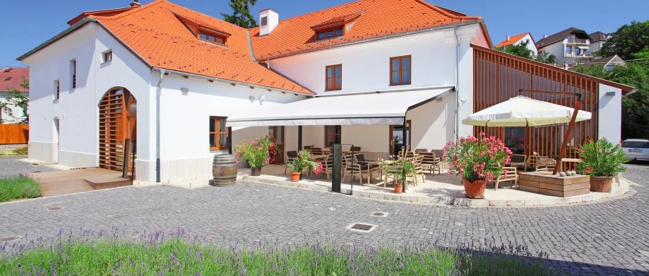 Hotel Historia Malomkert Veszpr�m