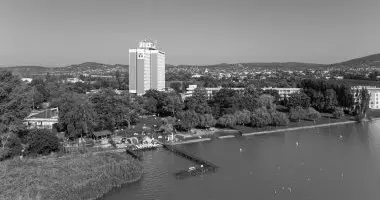 Haj�k�z�s a Balatonon (min. 2 �j)