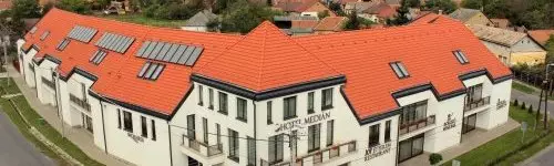 Hotel Medián Hajdúnánás