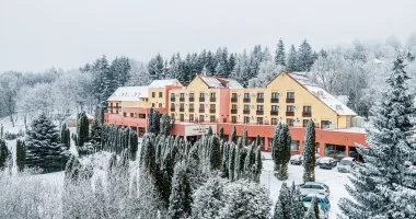 Senior pihen�s (min. 2 �j)