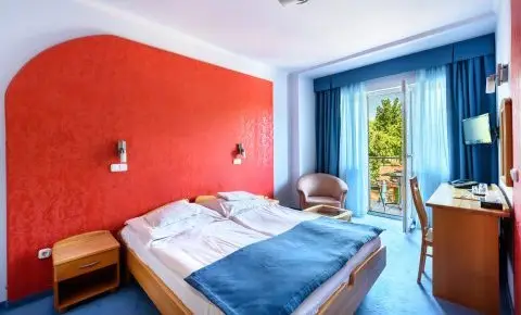 Hotel Négy Évszak Hajdúszoboszló - Mezítlábas hétköznapok