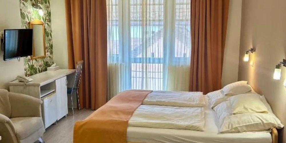 Hotel N�gy �vszak Hajd�szoboszl�