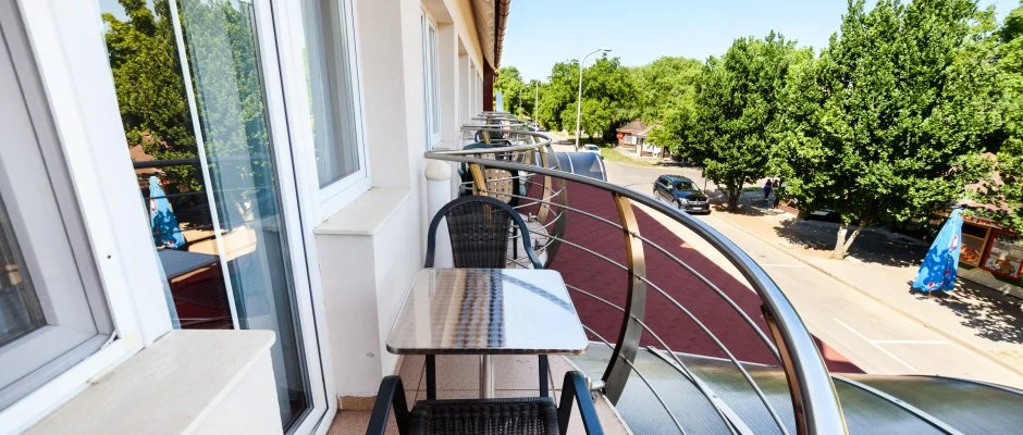 Hotel Ngy vszak Hajdszoboszl