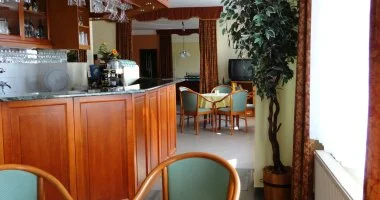 Két ünnep között (min. 2 éj)