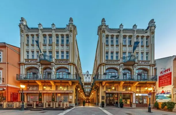 Palatinus Grand Hotel Pécs Palatinus Grand Hotel Pécs