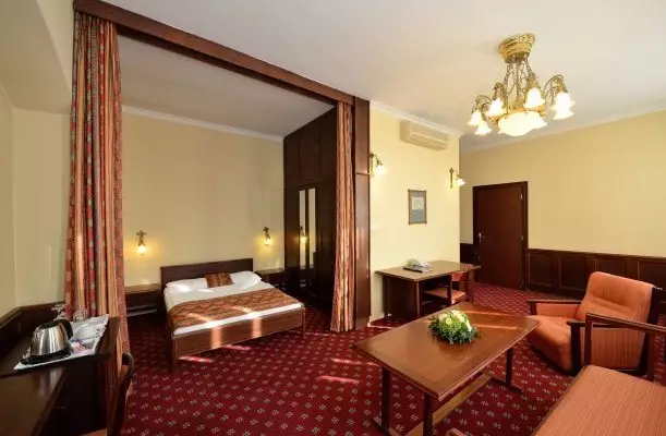 Palatinus Grand Hotel Pécs Palatinus Grand Hotel Pécs