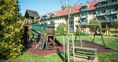 Ny�rut� a Balatonon (min. 2 �j)