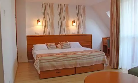 Hotel Panoráma Balatongyörök - Napi árak reggelis ellátással