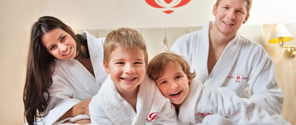 Hotel Piroska Bk, Bkfrd