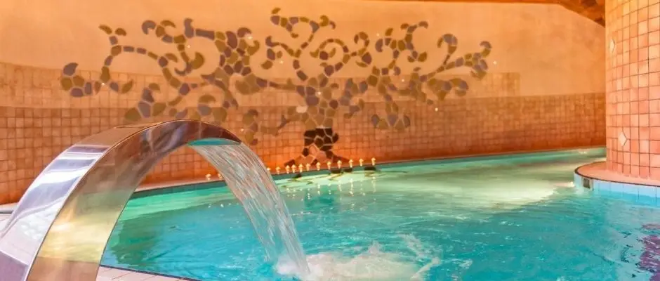 Hotel Piroska Bk, Bkfrd