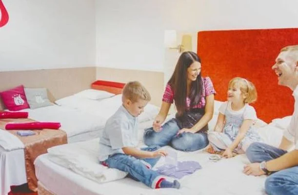 Hotel Piroska Bk, Bkfrd