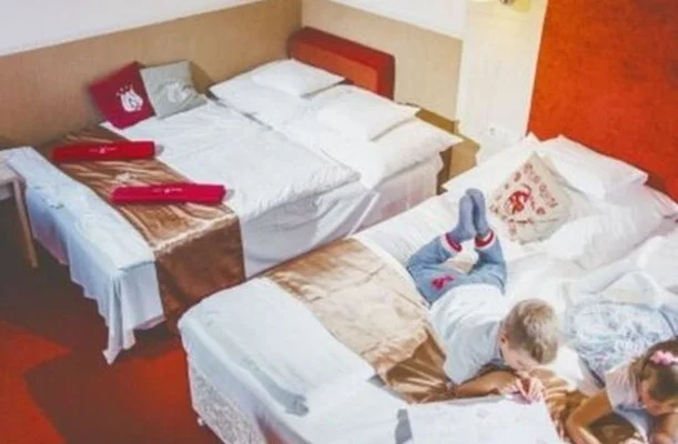 Hotel Piroska Bk, Bkfrd