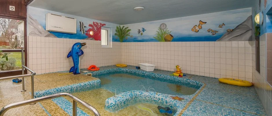 Hotel Piroska Bk, Bkfrd