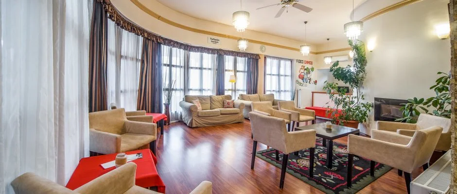 Hotel Piroska Bk, Bkfrd