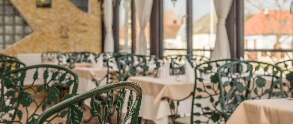 Hotel Piroska Bk, Bkfrd