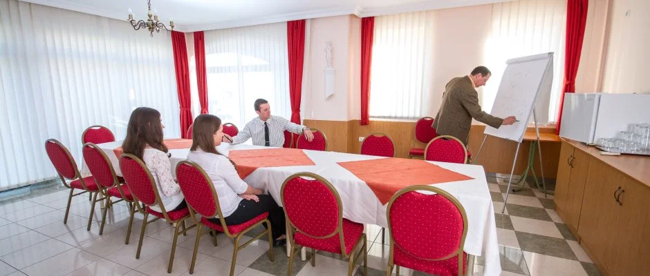 Platn Hotel Debrecen