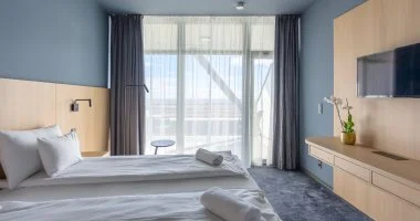 Napi �rak f�lpanzi�s ell�t�ssal (1 �jt�l)