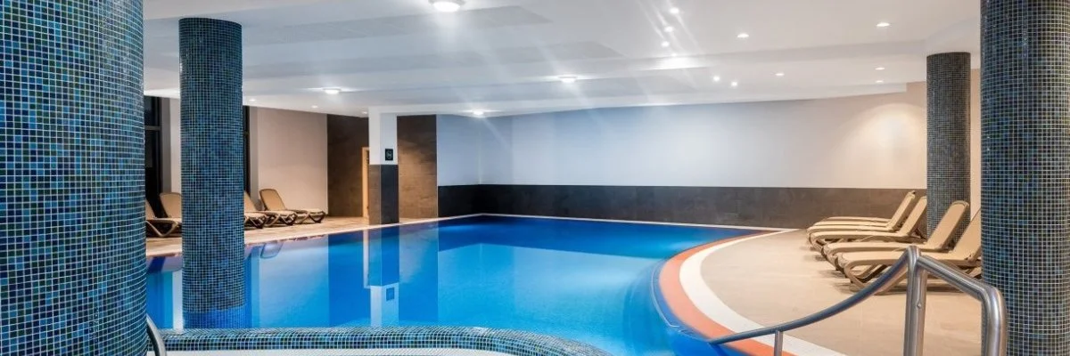 Hunguest B�k - Pihen�s f�rd�bel�p�vel (min. 2 �j)