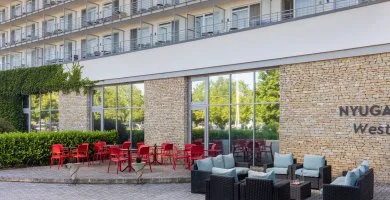 Ny�ri el�foglal�s f�lpanzi�val (min. 3 �j)