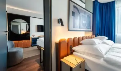 Hunguest Bk Bk, Bkfrd