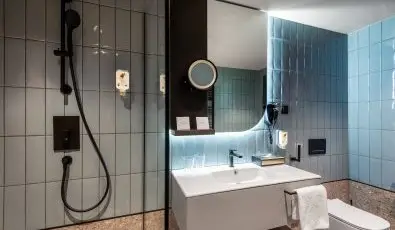 Hunguest Bk Bk, Bkfrd