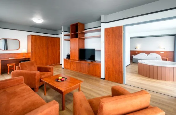 Hunguest B�k B�k, B�kf�rd�