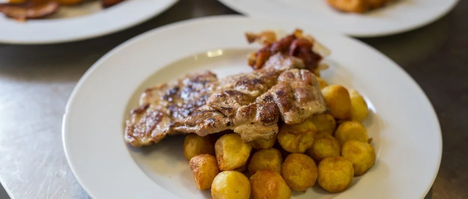 Rvsz Hotel, tterem & Rosa Spa Gyr