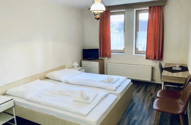 Révész Hotel, Győr