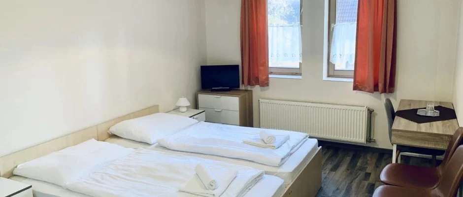 R�v�sz Hotel Gy�r