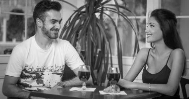 Szilveszter (min. 2 �j)