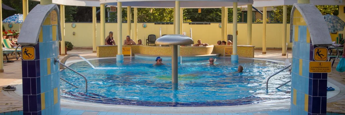 Hotel Rudolf - Napi �rak f�lpanzi�s ell�t�ssal (1 �jt�l)
