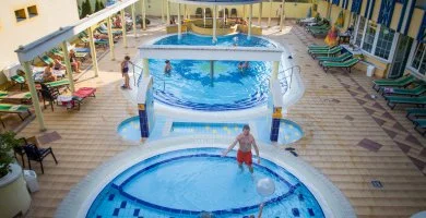 Augusztus 20. - teljes előrefizetéssel