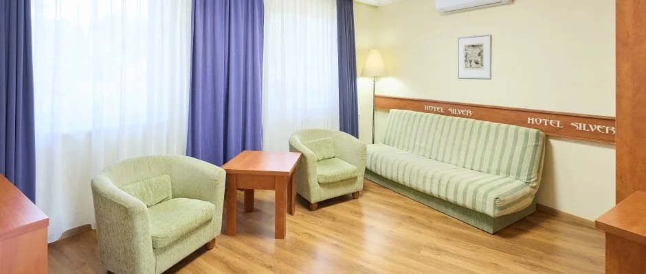 Silver Hotel Hajd�szoboszl�