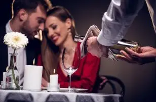 Hotel Stci Vecss - Csomagok a Valentin napi hossz htvgre