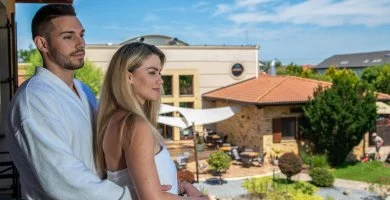 Május 1. (min. 2 éj)