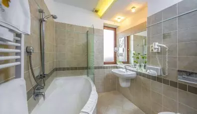 Hotel Stci Wellness & Konferencia Vecss