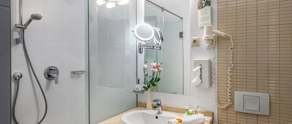Hotel St�ci� Wellness & Konferencia Vecs�s