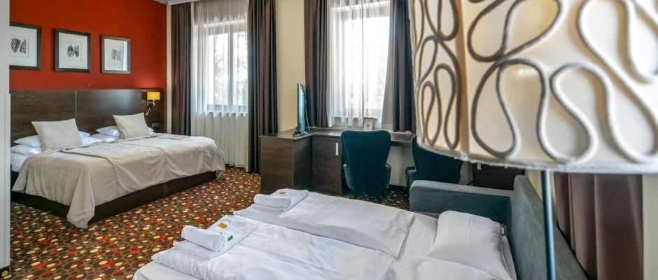 Hotel St�ci� Wellness & Konferencia Vecs�s