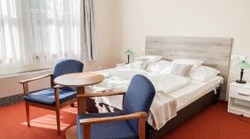 Hotel Unicornis Eger