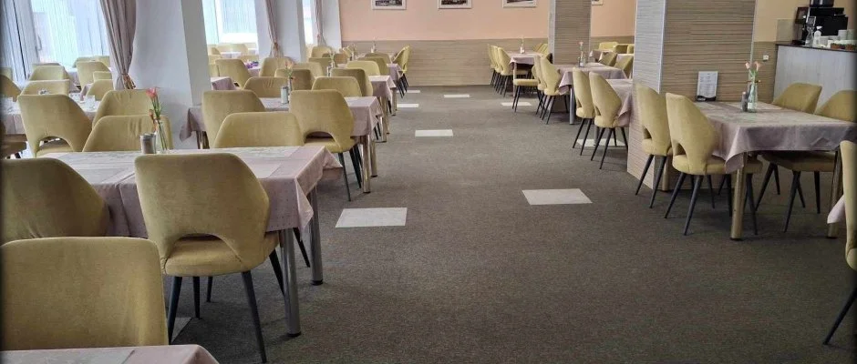 Hotel Unicornis Eger