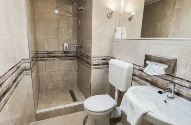 Hotel Unicornis Eger