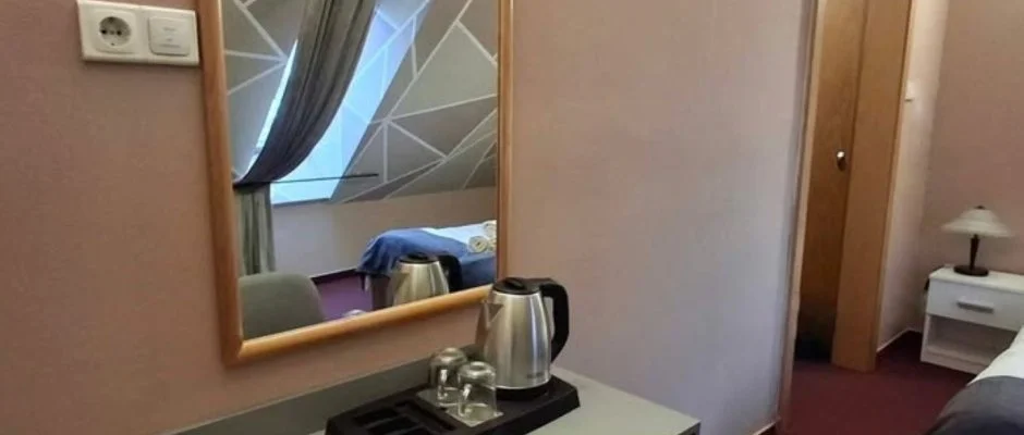 Hotel Unicornis Eger