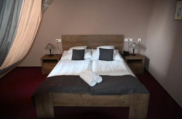 Hotel Unicornis Eger