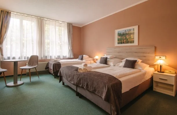 Hotel Unicornis Eger