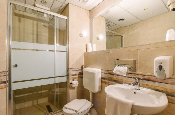 Hotel Unicornis Eger