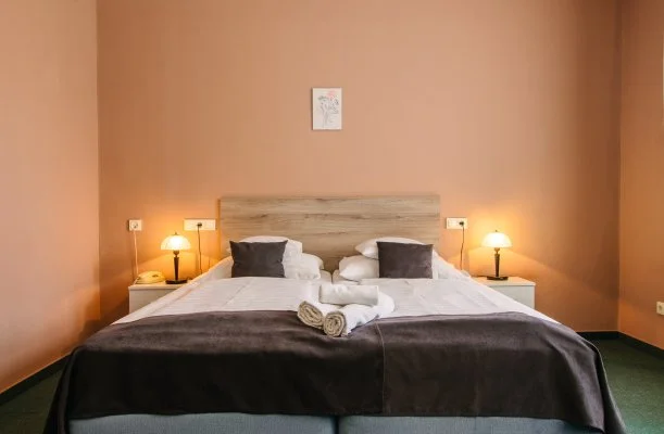 Hotel Unicornis Eger