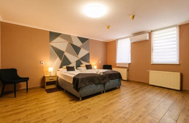 Hotel Unicornis Eger