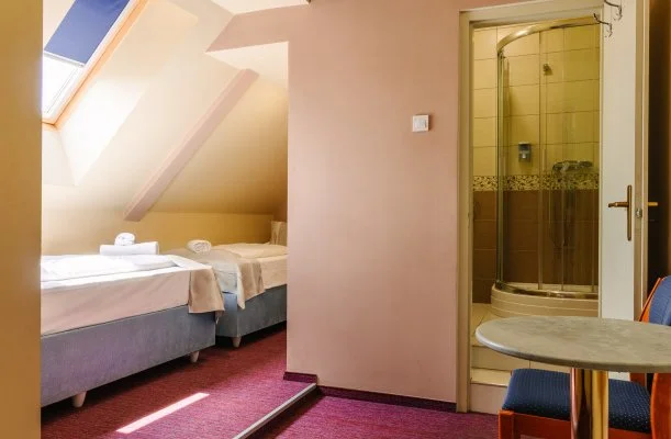Hotel Unicornis Eger